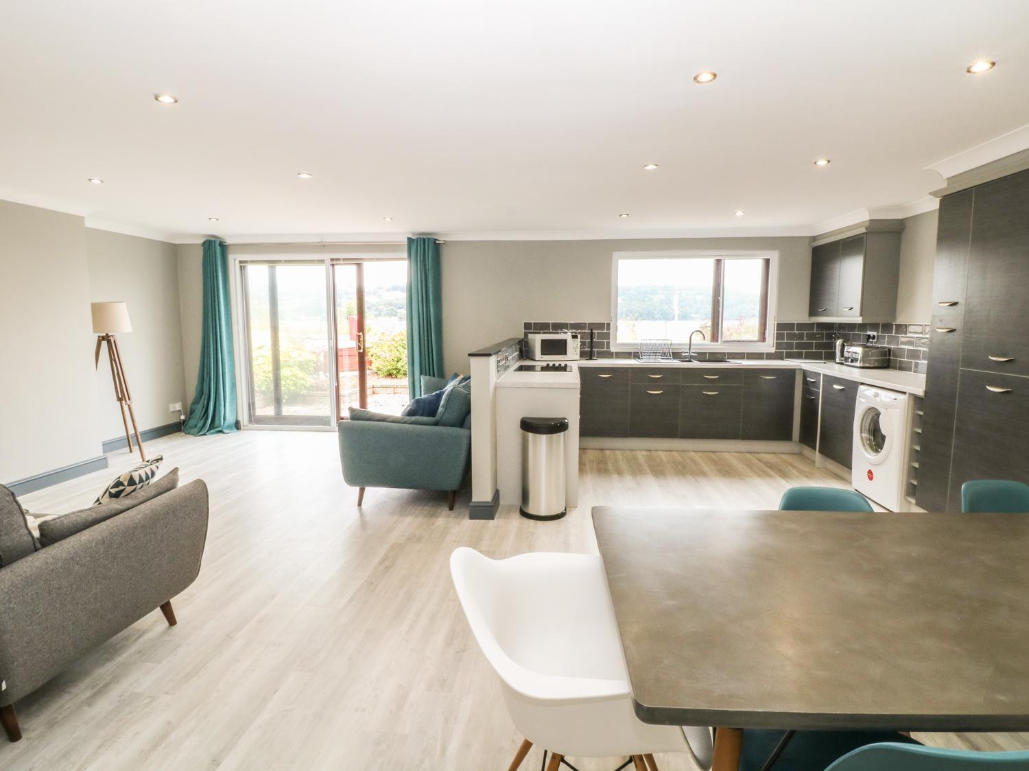Вилла 3 Trem Afon Llansanffraid Glan Conwy Экстерьер фото