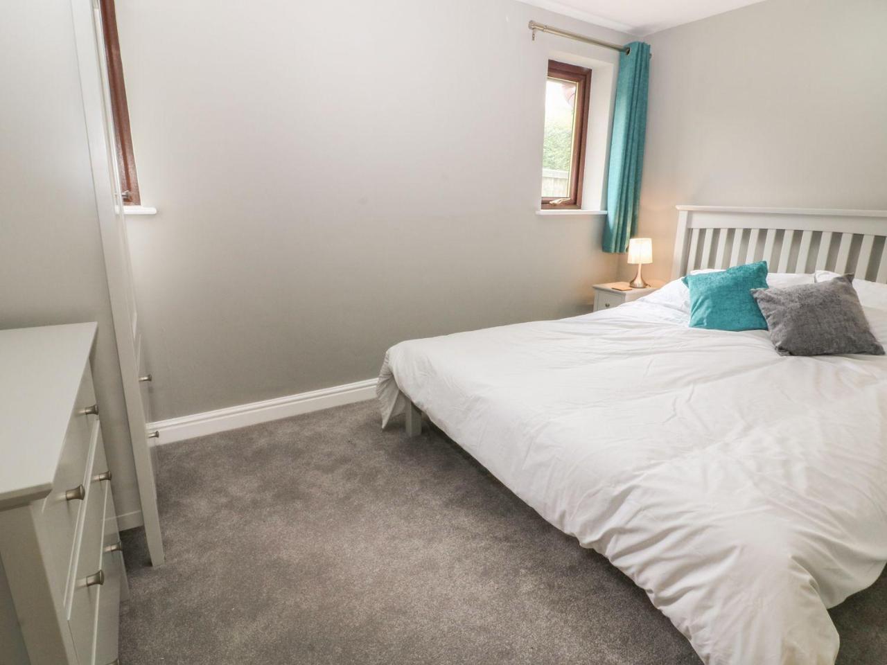 Вилла 3 Trem Afon Llansanffraid Glan Conwy Экстерьер фото