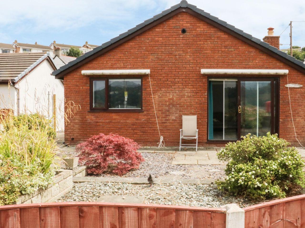 Вилла 3 Trem Afon Llansanffraid Glan Conwy Экстерьер фото